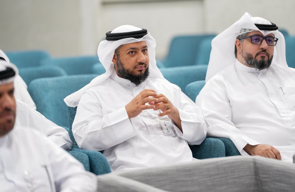 IACAD Hosts H.E. Dr. Ali bin Sebaa Al Marri in an Inspiring Lecture on Leadership Stories-11.png