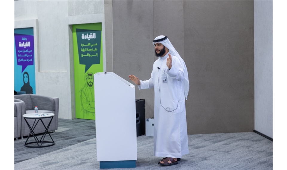 مجلس السعادة بإسلامية دبي ينظم ورشة تفاعلية مبتكرة بعنوان " الوناسة الوظيفية"