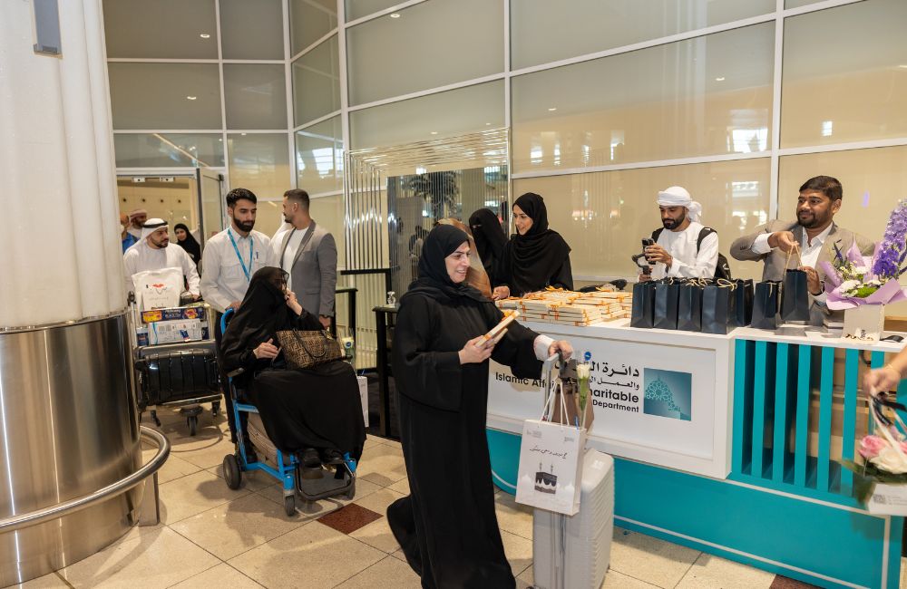 Receiving Dubai employees pilgrims for the year 2025-10.png