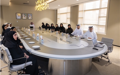 إسلامية دبي تستقبل وفد الدفاع المدني للاطلاع على أفضل ممارسات الموارد البشرية