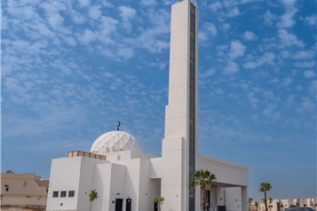 IACAD inaugurates Ibrahim Ali Al-Qarqawi Mosque in the Mirdif area.