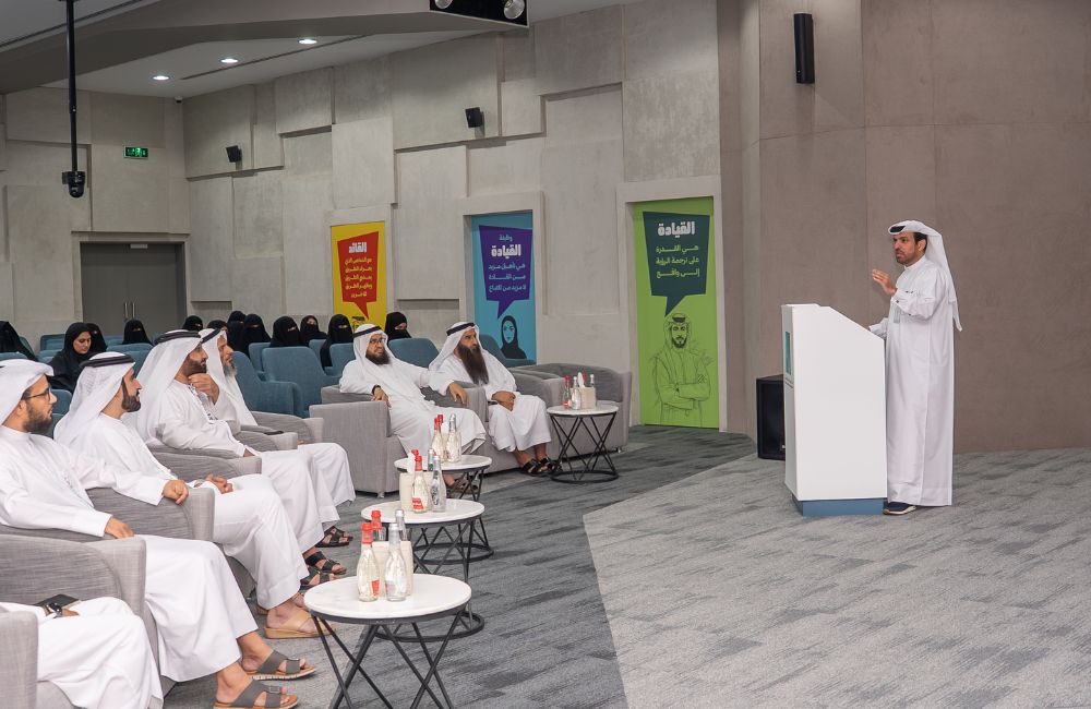 Meeting of His Excellency Ahmed Darwish Al Muhairi, Director General, with Ajeal Team-7.png